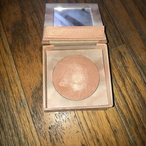 Urban decay Naked baked highlighter